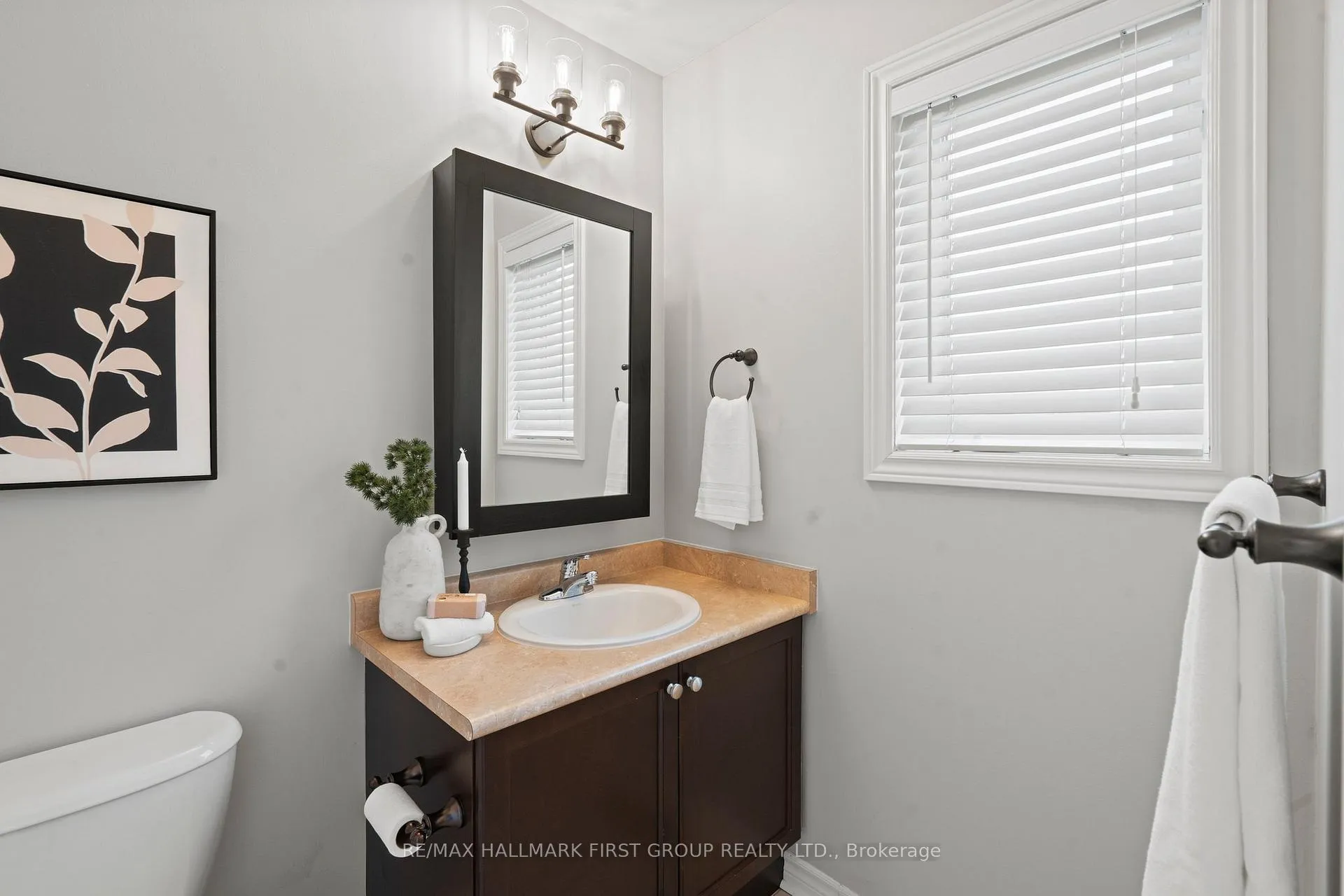Photo 27 of 89 Eastfield Crescent, Clarington, Courtice — HOMEH