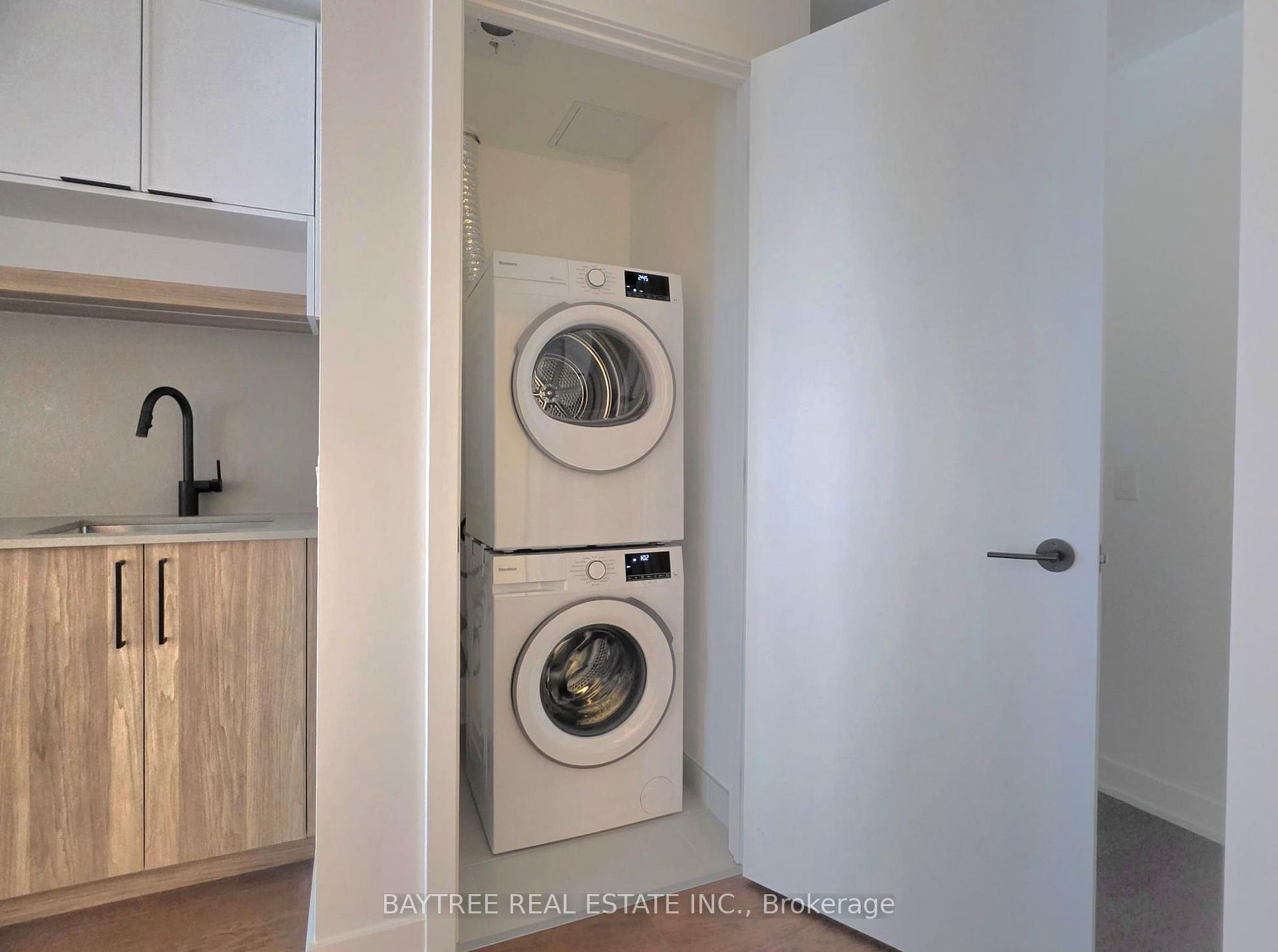 Photo 6 of Unit 1615, 89 Montclair Avenue, Toronto, Forest Hill South — HOMEH