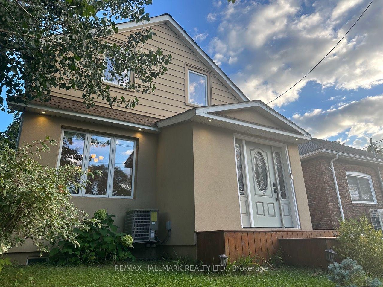 Photo 1 of 15 Daniels Street, Etobicoke, Stonegate-Queensway — HOMEH