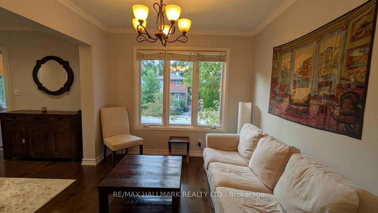 Photo 11 of 15 Daniels Street, Etobicoke, Stonegate-Queensway — HOMEH