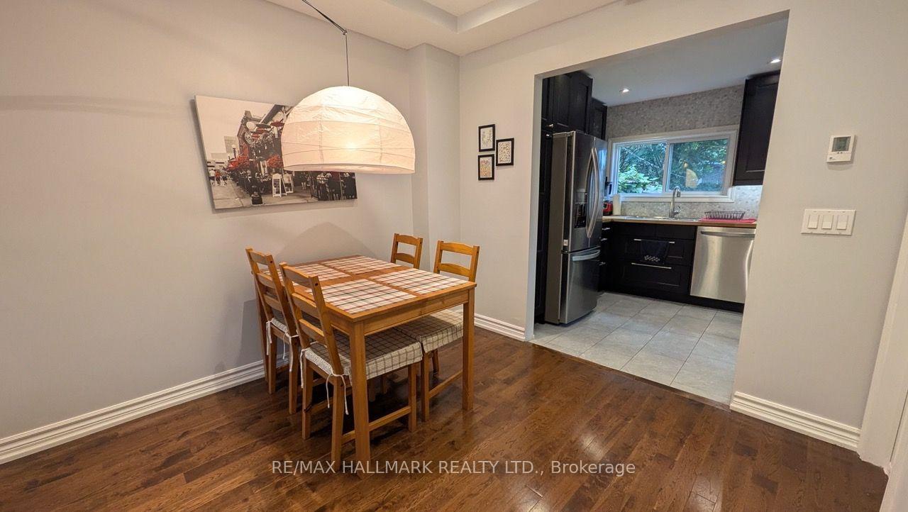 Photo 15 of 15 Daniels Street, Etobicoke, Stonegate-Queensway — HOMEH