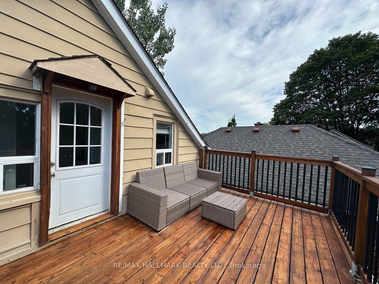 Photo 36 of 15 Daniels Street, Etobicoke, Stonegate-Queensway — HOMEH