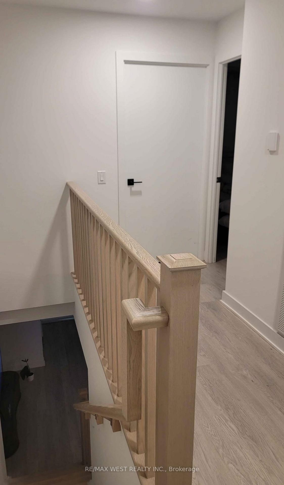 Photo 10 of Unit 107, 2782 Barton Street E, Hamilton, Riverdale — HOMEH
