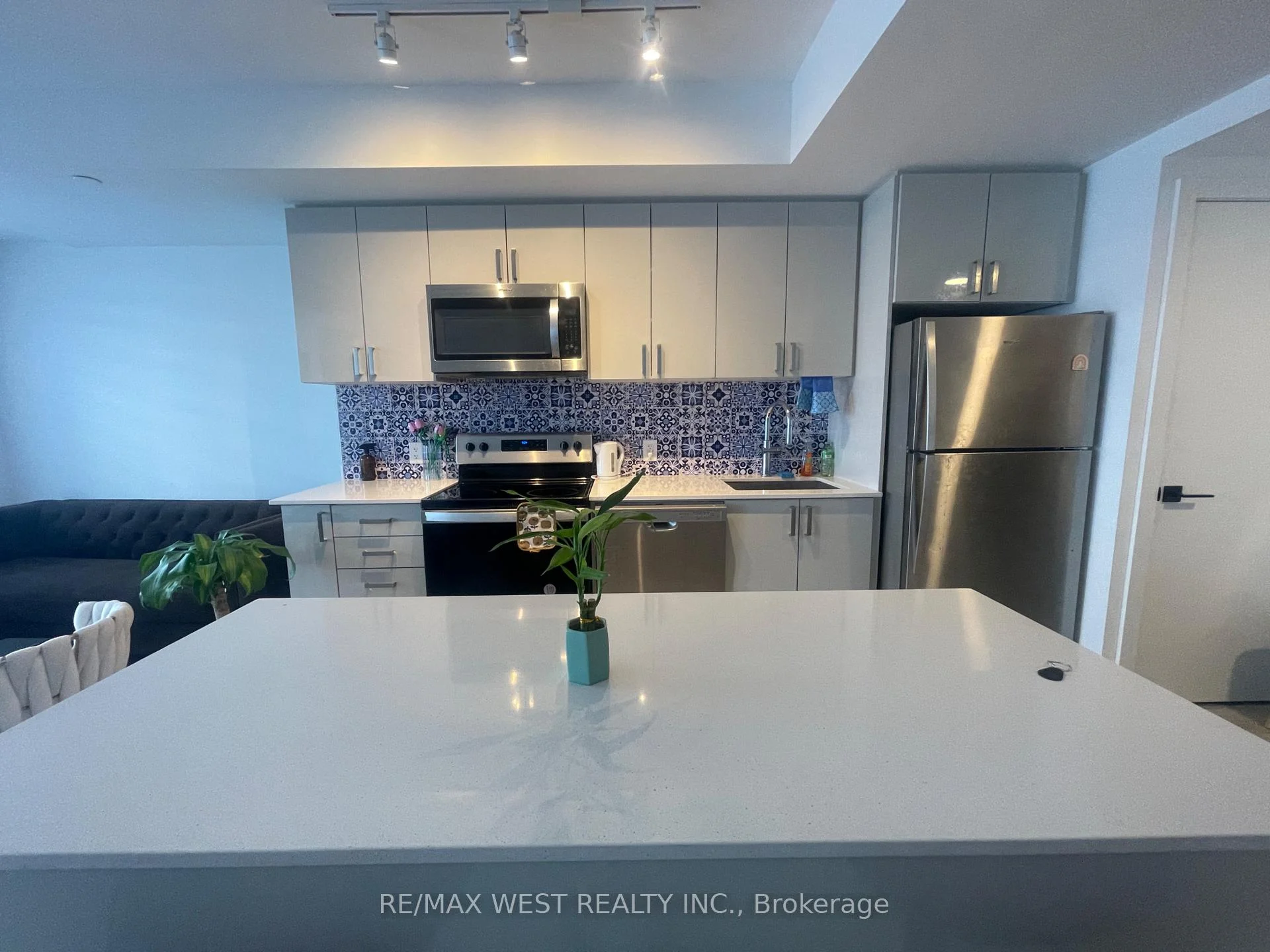 Photo 7 of Unit 107, 2782 Barton Street E, Hamilton, Riverdale — HOMEH