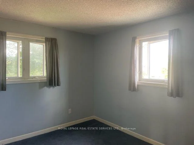 Photo 2 of Unit Main, 12 Coniston Road, Scarborough, Clairlea-Birchmount — HOMEH