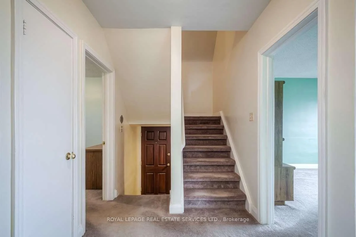 Photo 54 of Unit Main, 12 Coniston Road, Scarborough, Clairlea-Birchmount — HOMEH