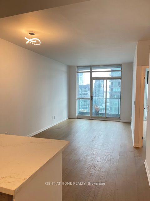 Photo of Unit 2506, 219 Fort York Boulevard