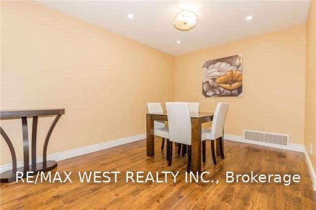 Photo 5 of Unit Upper, 82 Marchbank Crescent, Brampton, Central Park — HOMEH