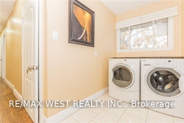 Photo 6 of Unit Upper, 82 Marchbank Crescent, Brampton, Central Park — HOMEH
