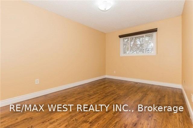 Photo 14 of Unit Upper, 82 Marchbank Crescent, Brampton, Central Park — HOMEH