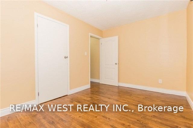 Photo 16 of Unit Upper, 82 Marchbank Crescent, Brampton, Central Park — HOMEH