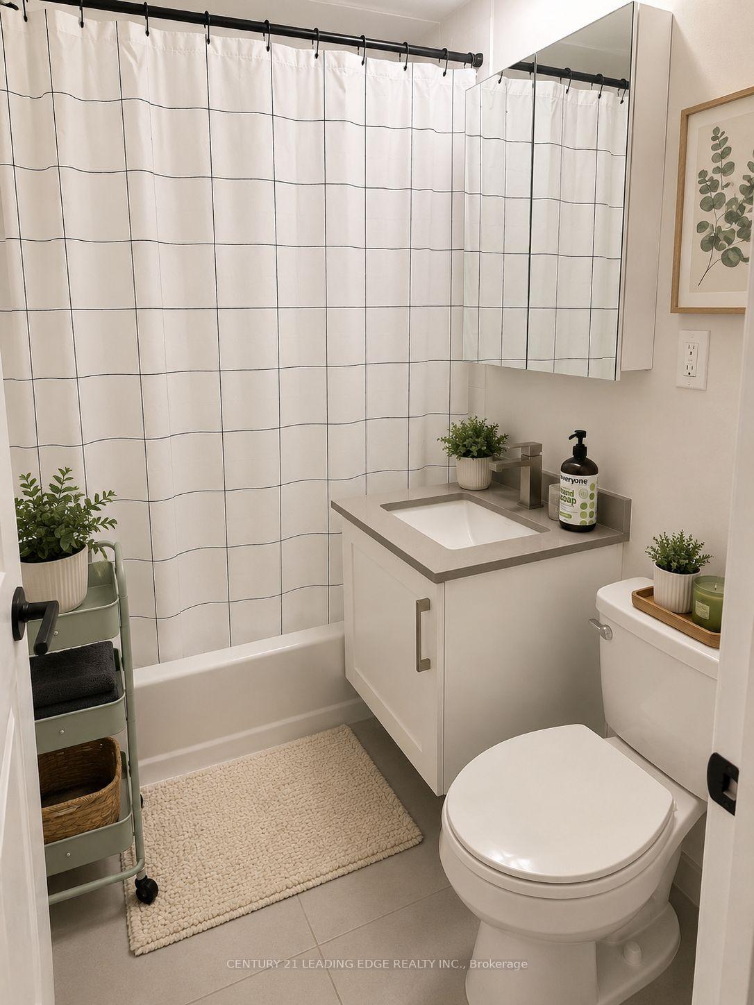 Photo 6 of Unit 1102, 103 Avenue Road, Toronto, The Annex — HOMEH