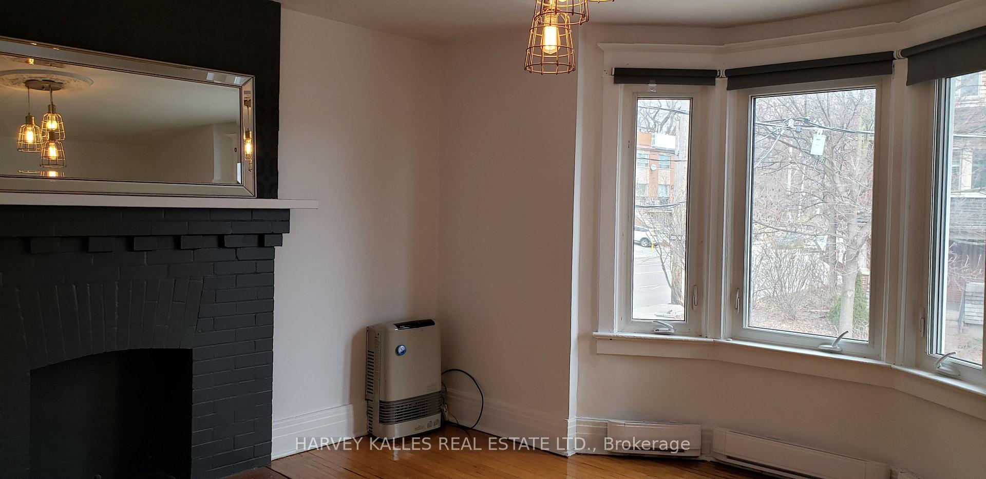 Photo 6 of Unit Upper, 4 Marchmount Road, Toronto, Wychwood — HOMEH