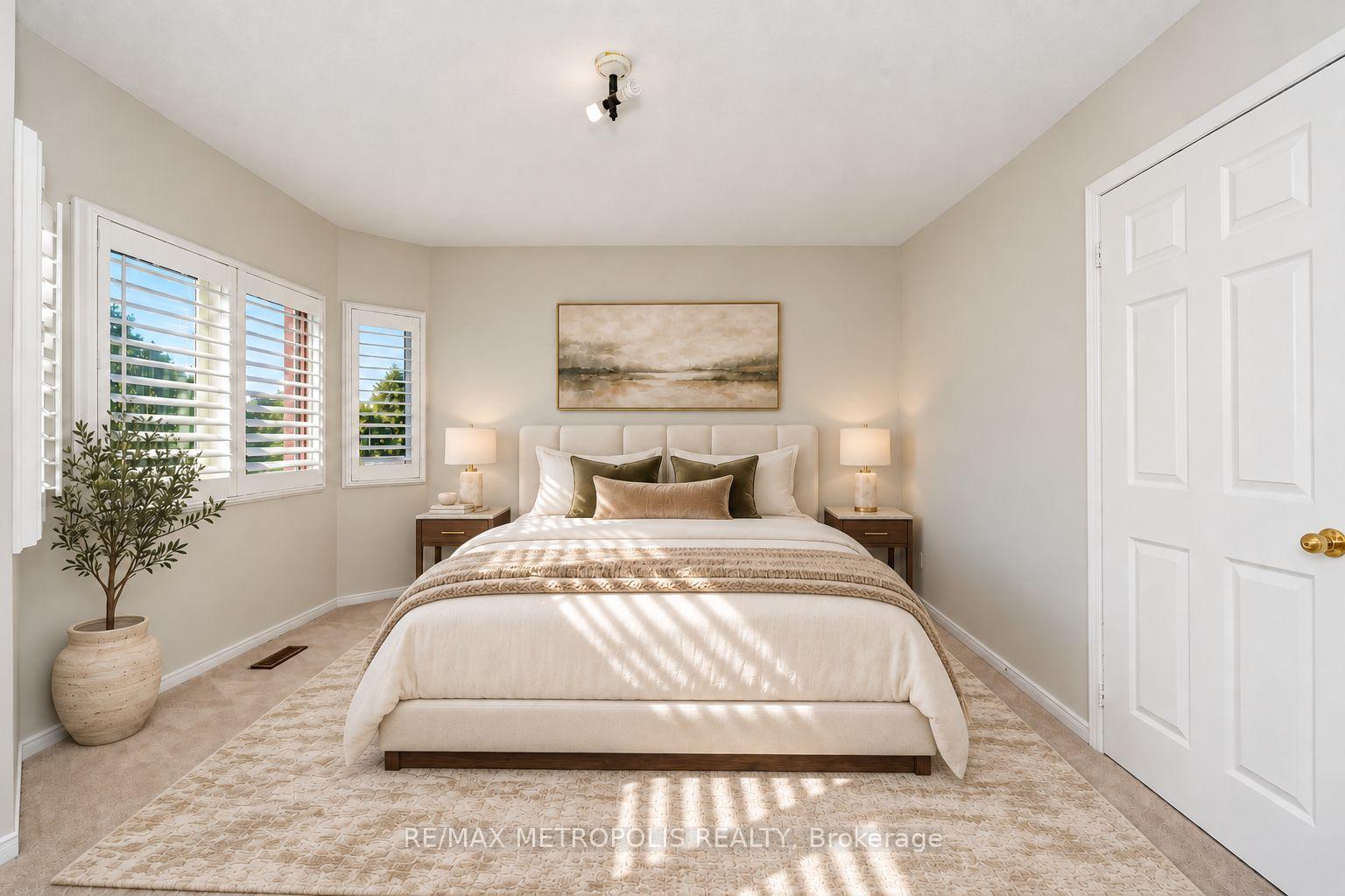 Photo 22 of 214 Elson Street, Markham, Middlefield — HOMEH