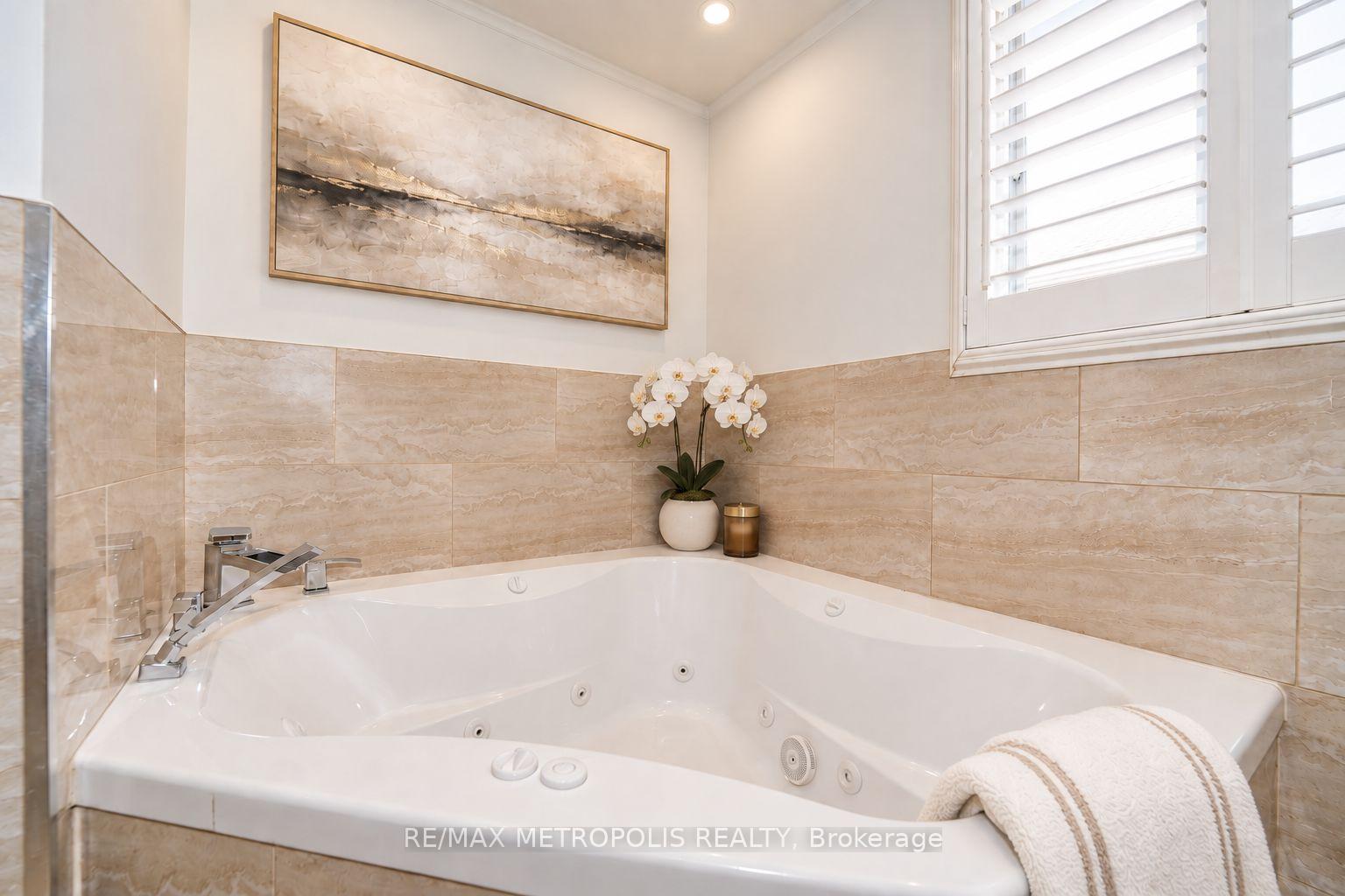 Photo 29 of 214 Elson Street, Markham, Middlefield — HOMEH