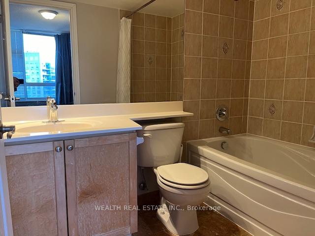 Photo 11 of Unit 2002, 78 Harrison Garden Boulevard, North York, Willowdale East — HOMEH