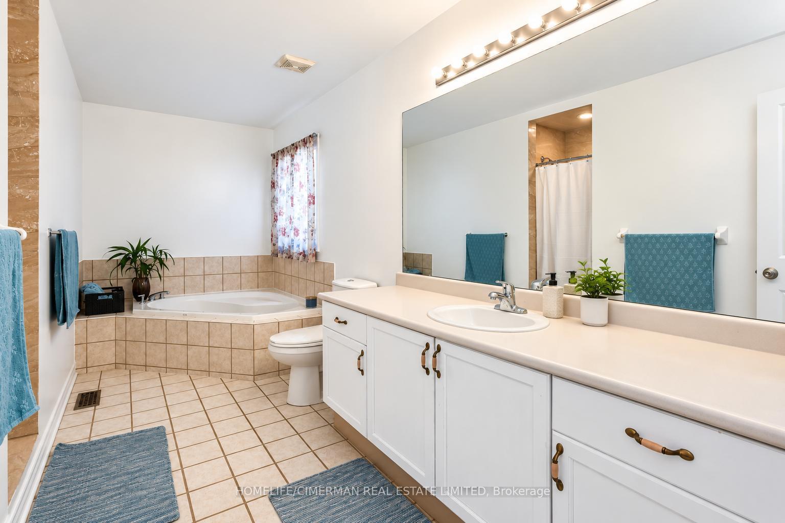 Photo 19 of 7 Okanagan Drive, Brampton, Sandringham-Wellington — HOMEH