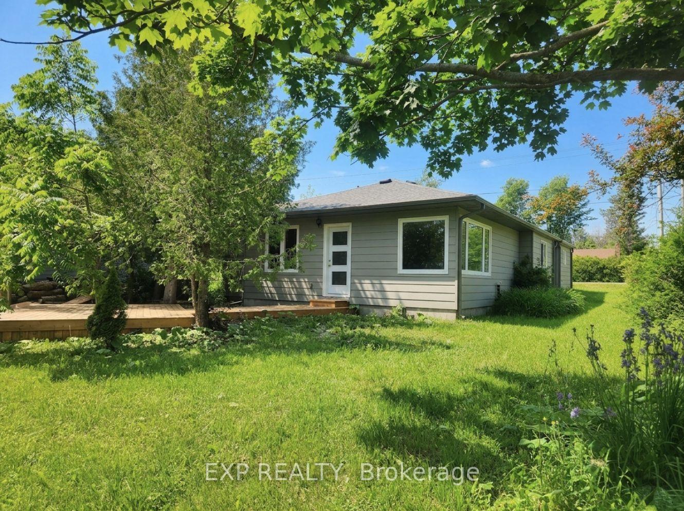 Photo 1 of 71 Lakeshore Road E, Oro-Medonte, Rural Oro-Medonte — HOMEH
