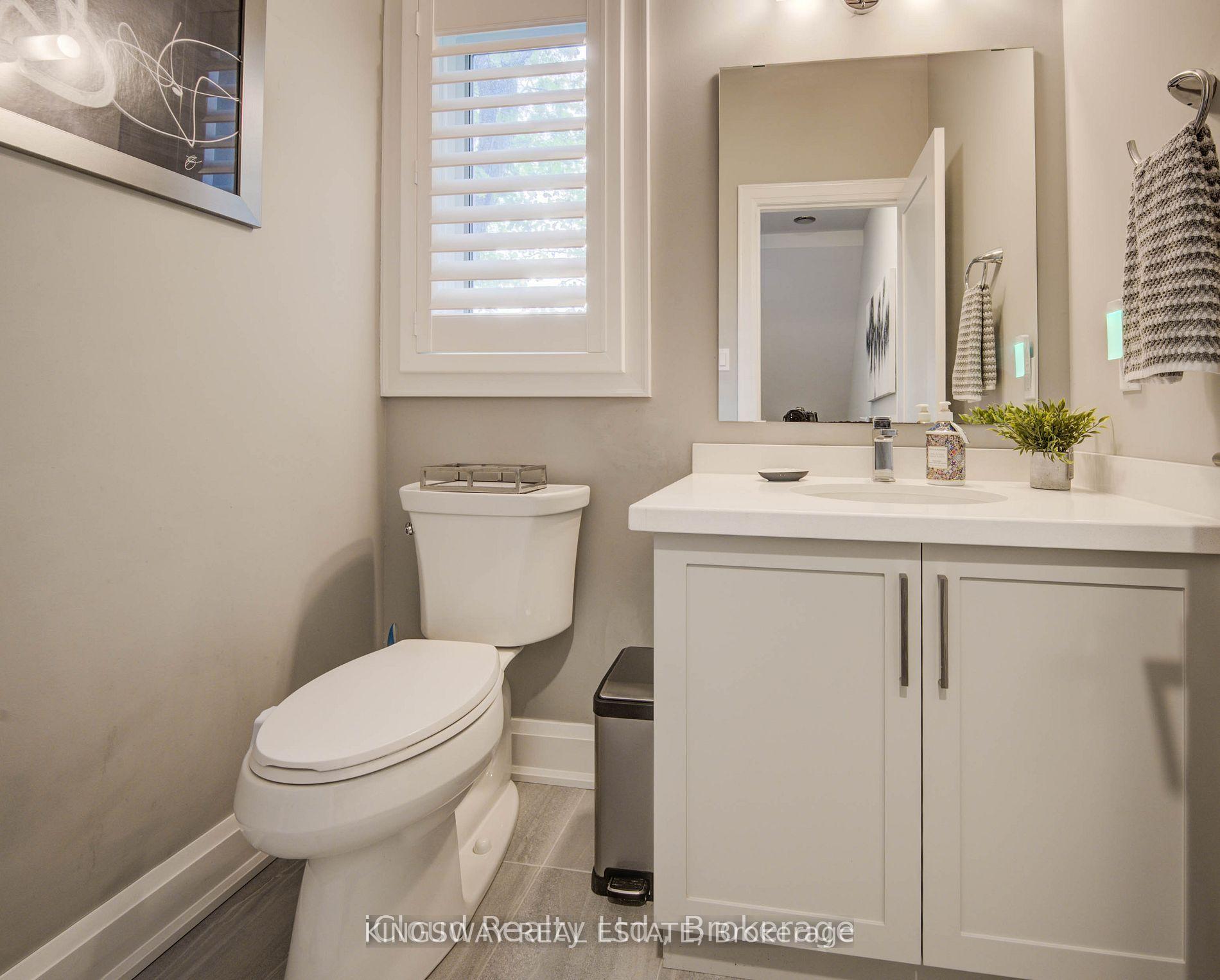 Photo 13 of 33 Jarvis Street, Brantford, Holmedale — HOMEH