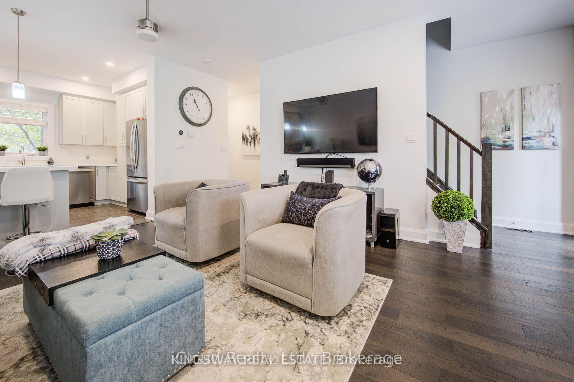 Photo 18 of 33 Jarvis Street, Brantford, Holmedale — HOMEH