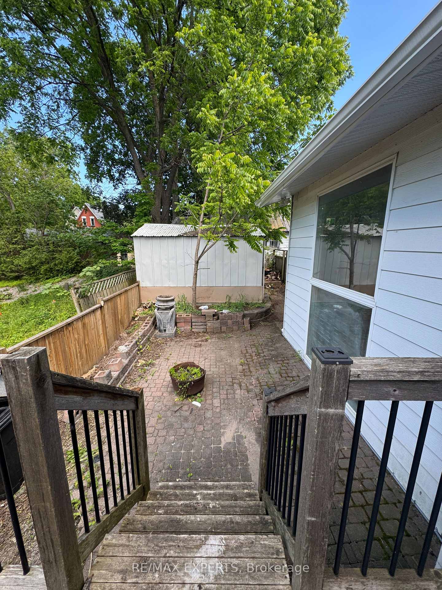 Photo 11 of 418 Dominion Avenue, Midland — HOMEH
