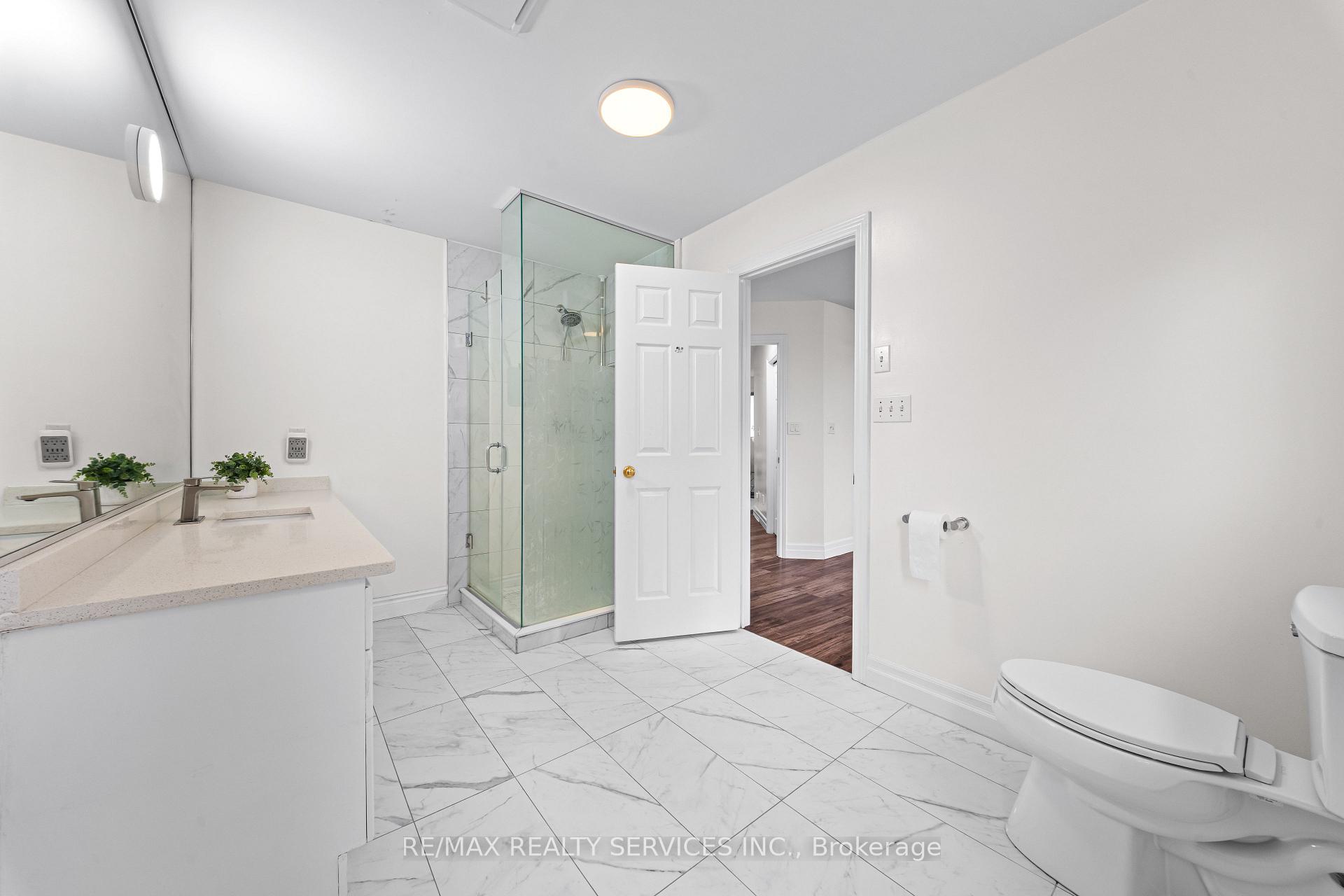 Photo 21 of 495 Brigantine Drive, Waterloo, Colonial Acres — HOMEH