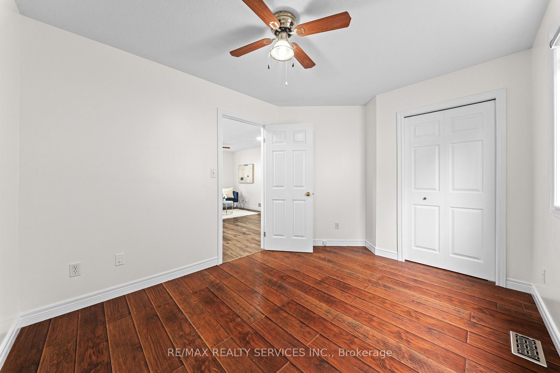 Photo 23 of 495 Brigantine Drive, Waterloo, Colonial Acres — HOMEH