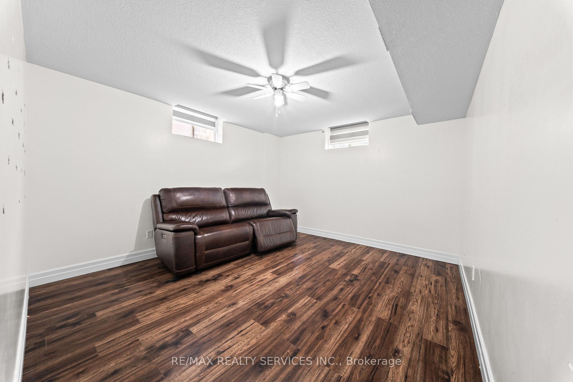Photo 30 of 495 Brigantine Drive, Waterloo, Colonial Acres — HOMEH