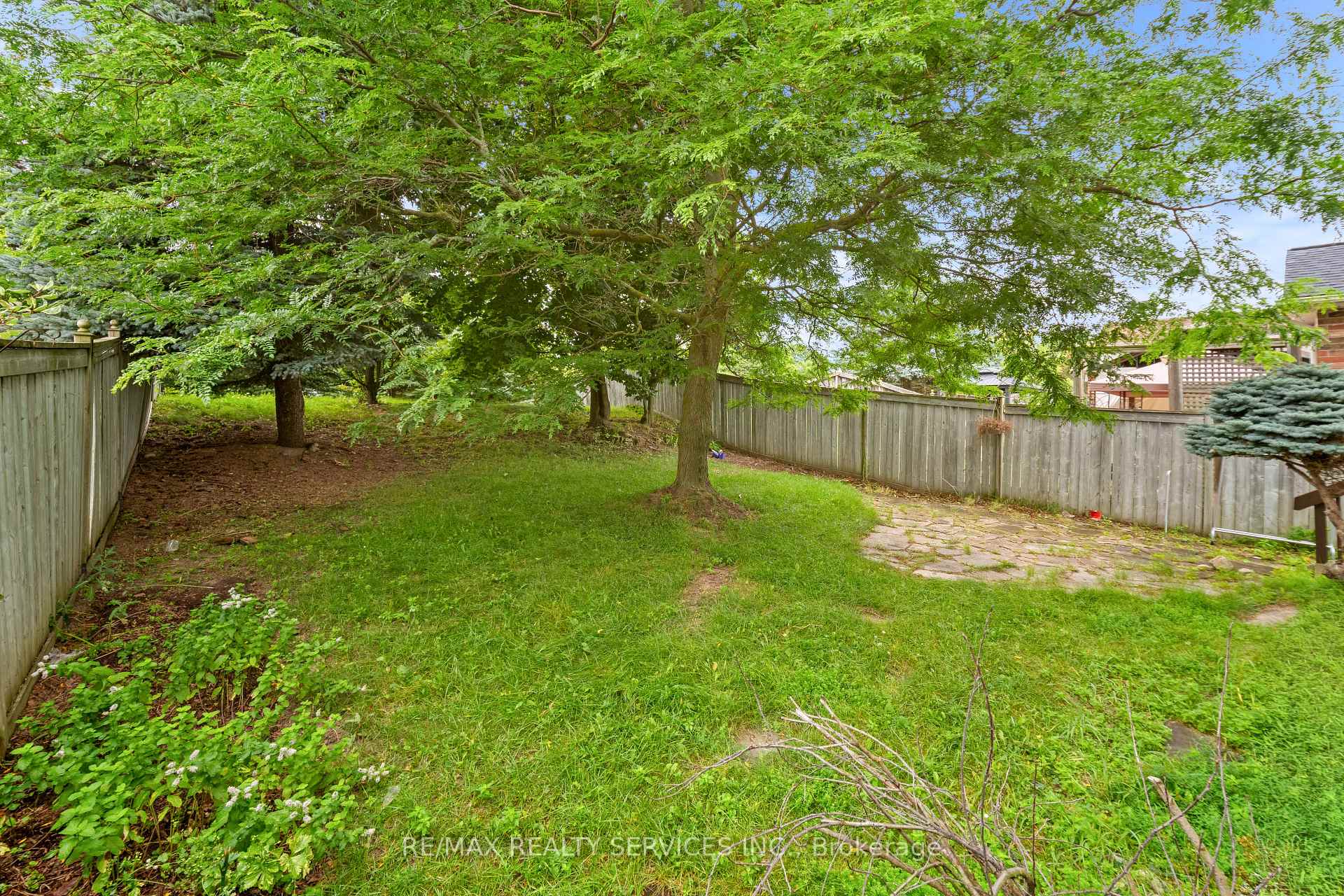 Photo 34 of 495 Brigantine Drive, Waterloo, Colonial Acres — HOMEH