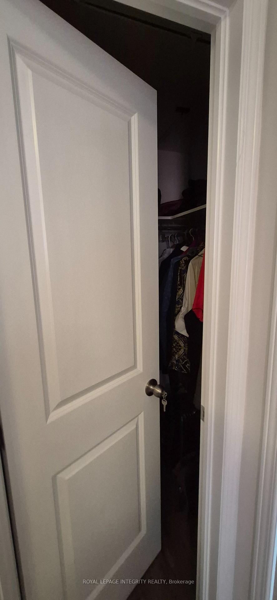 Photo 14 of Unit A, 20 Jaguar Private, Ottawa, Kanata - Emerald Meadows/Trailwest — HOMEH