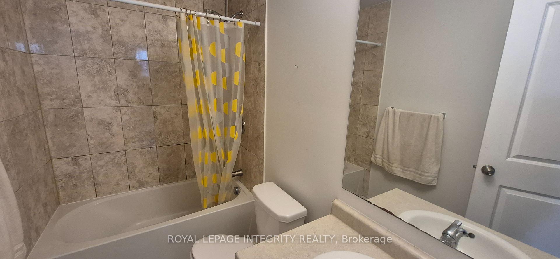 Photo 16 of Unit A, 20 Jaguar Private, Ottawa, Kanata - Emerald Meadows/Trailwest — HOMEH