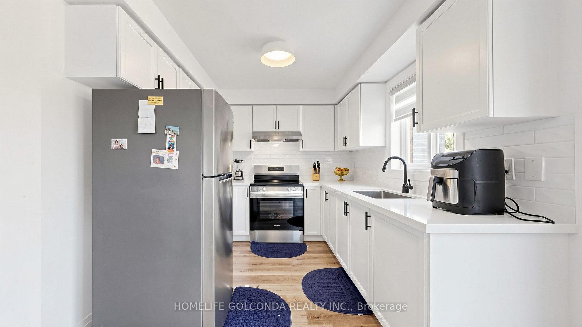 Photo 9 of 1304 Vincent Crescent, Innisfil, Alcona — HOMEH