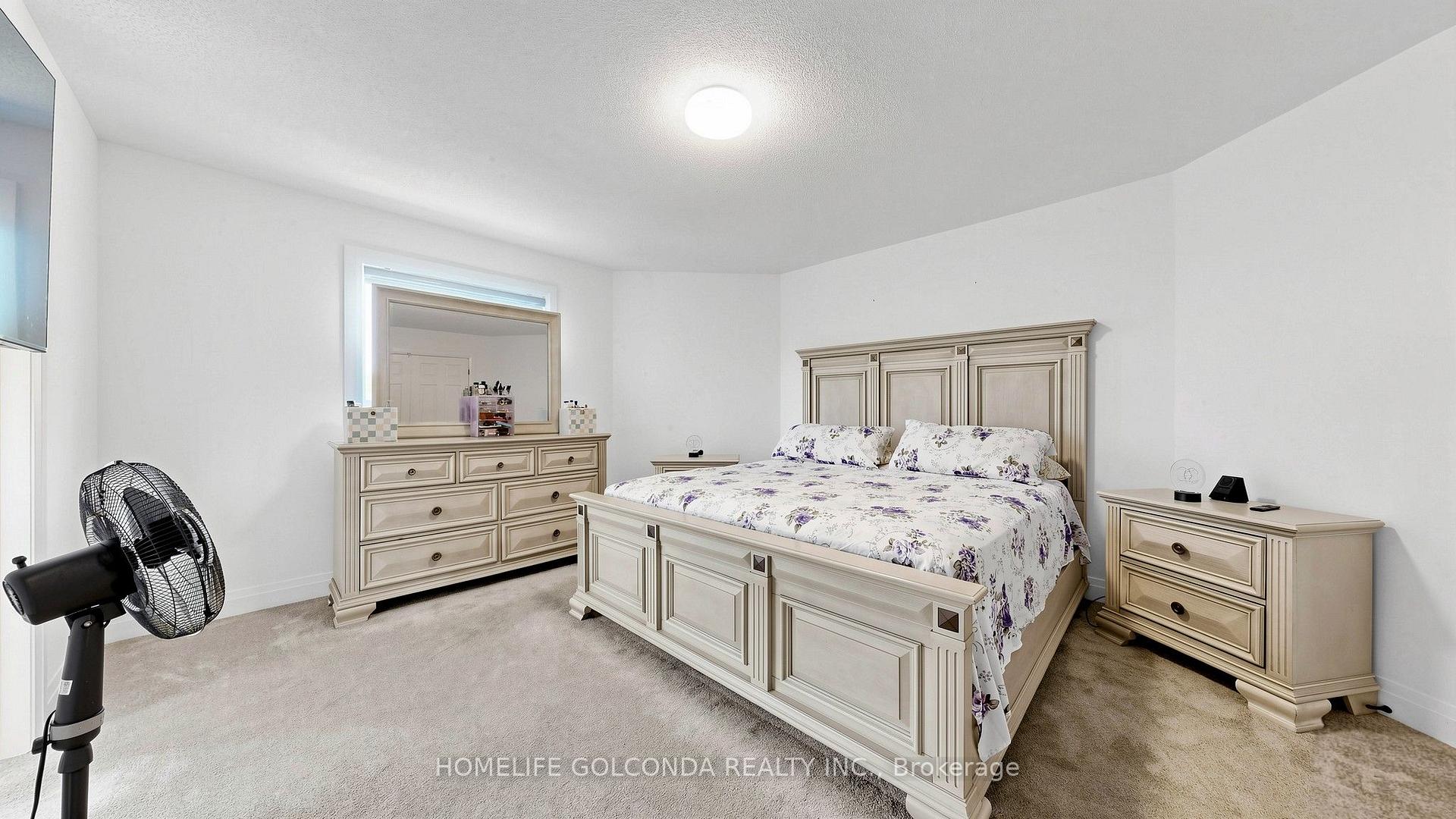 Photo 21 of 1304 Vincent Crescent, Innisfil, Alcona — HOMEH