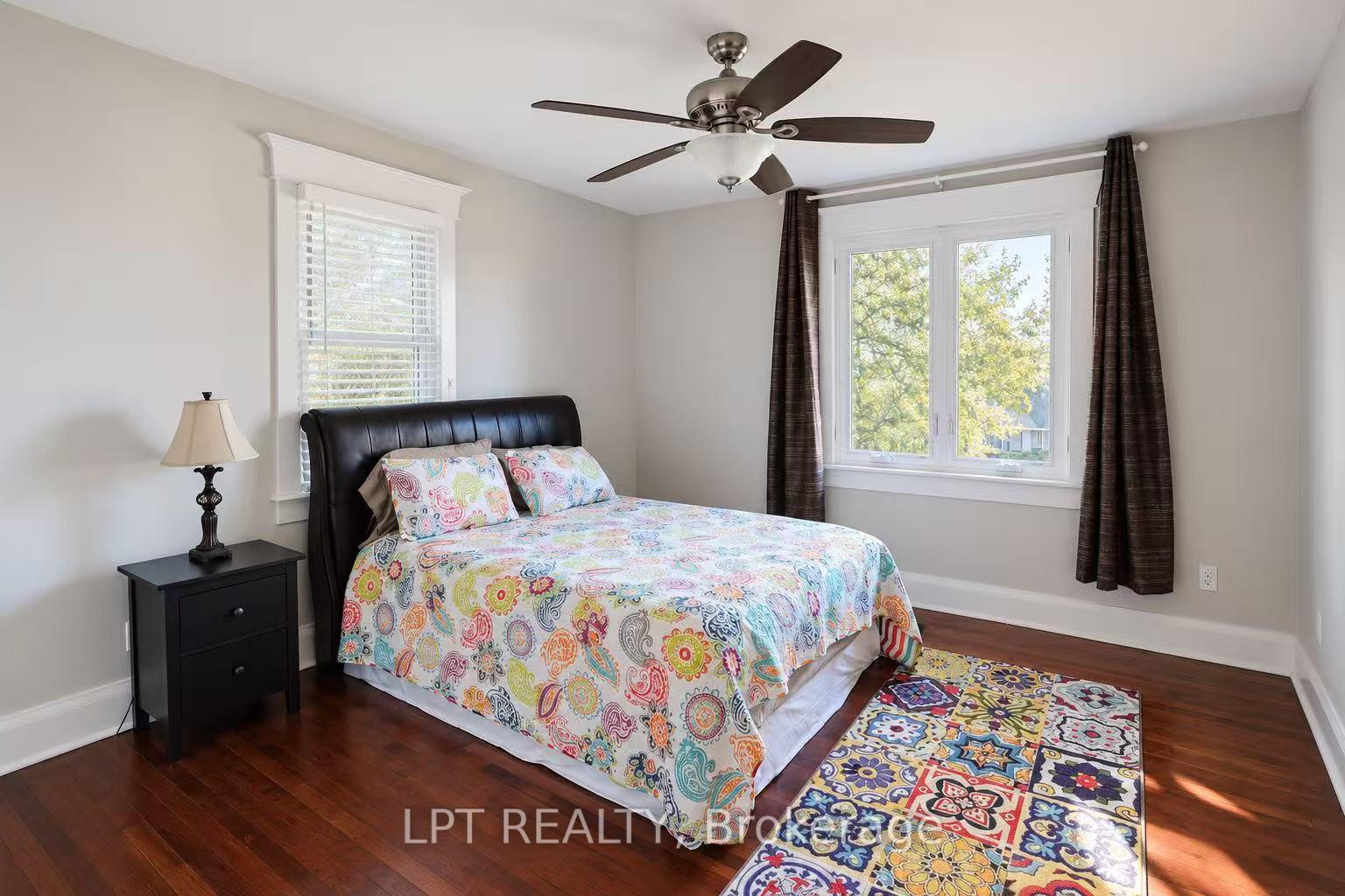 Photo 15 of 212 Cameron Crescent, Georgina, Keswick North — HOMEH