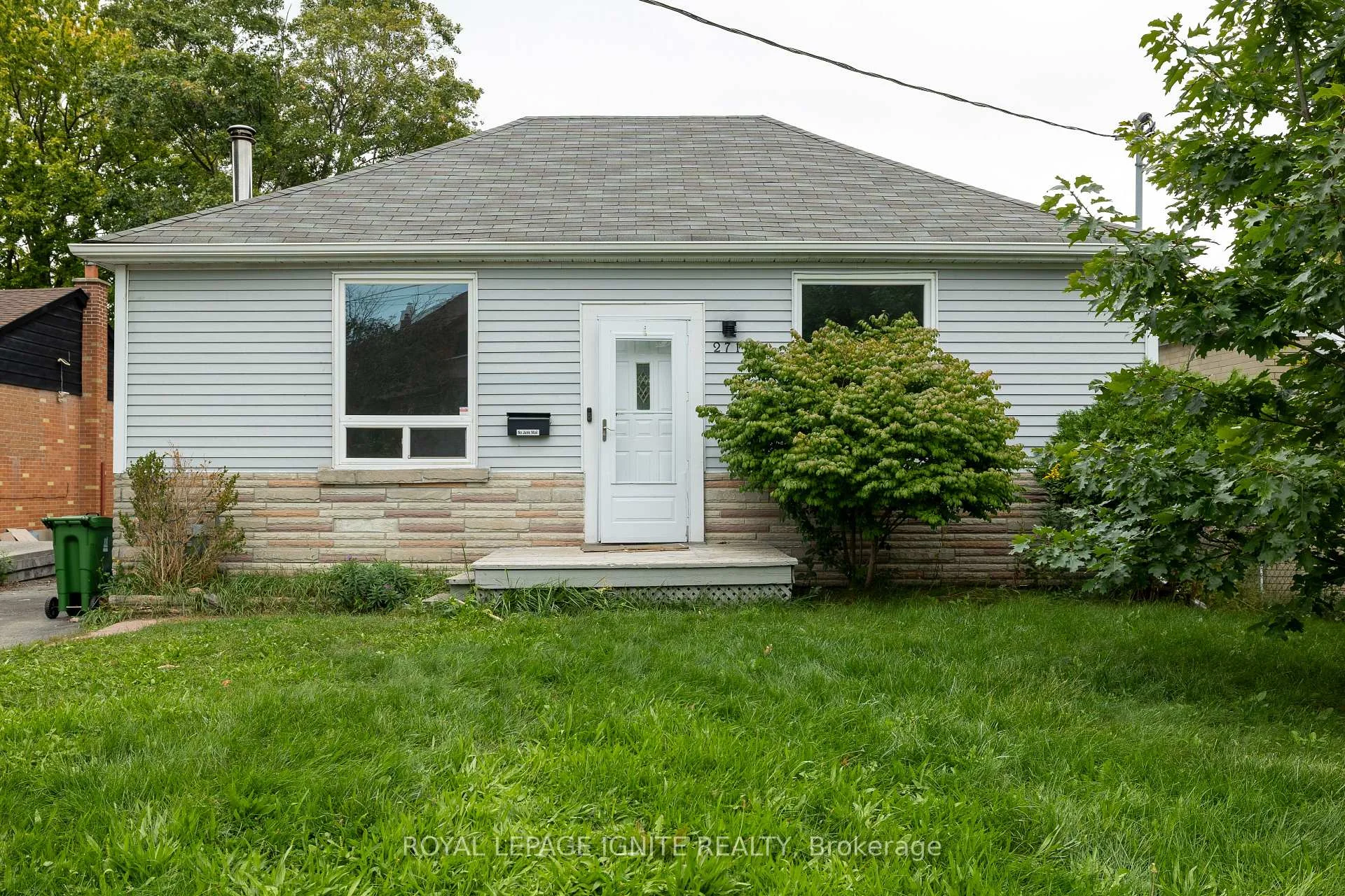 Photo 1 of 271 Conlins Road, Scarborough, Highland Creek — HOMEH
