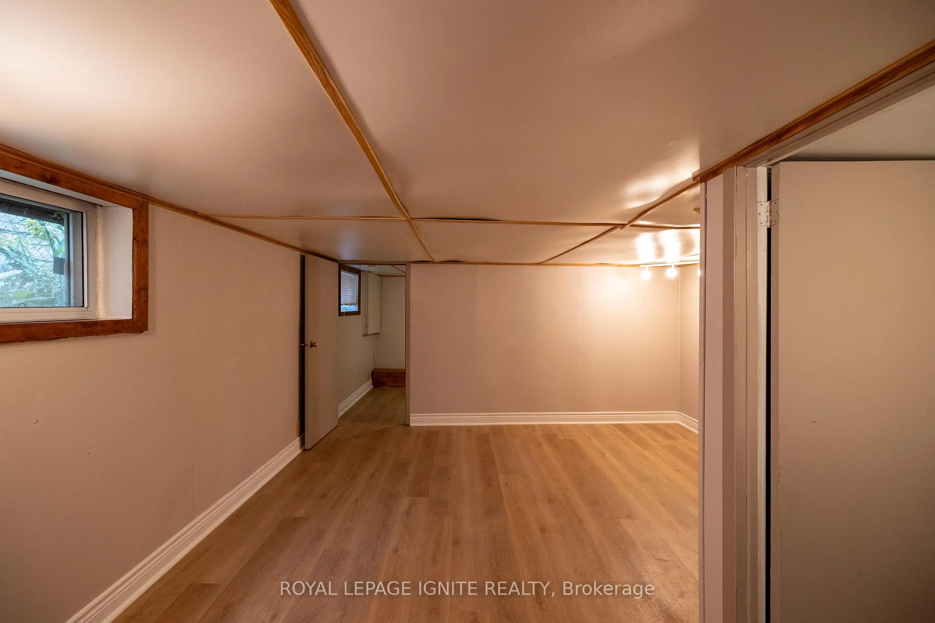 Photo 12 of 271 Conlins Road, Scarborough, Highland Creek — HOMEH
