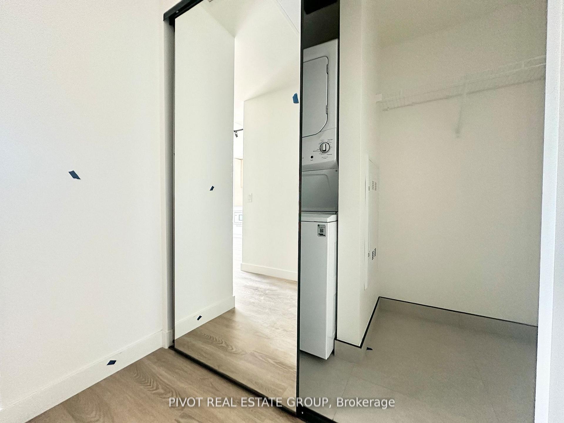 Photo 4 of Unit 525, 1050 Eastern Avenue, Toronto, The Beaches — HOMEH