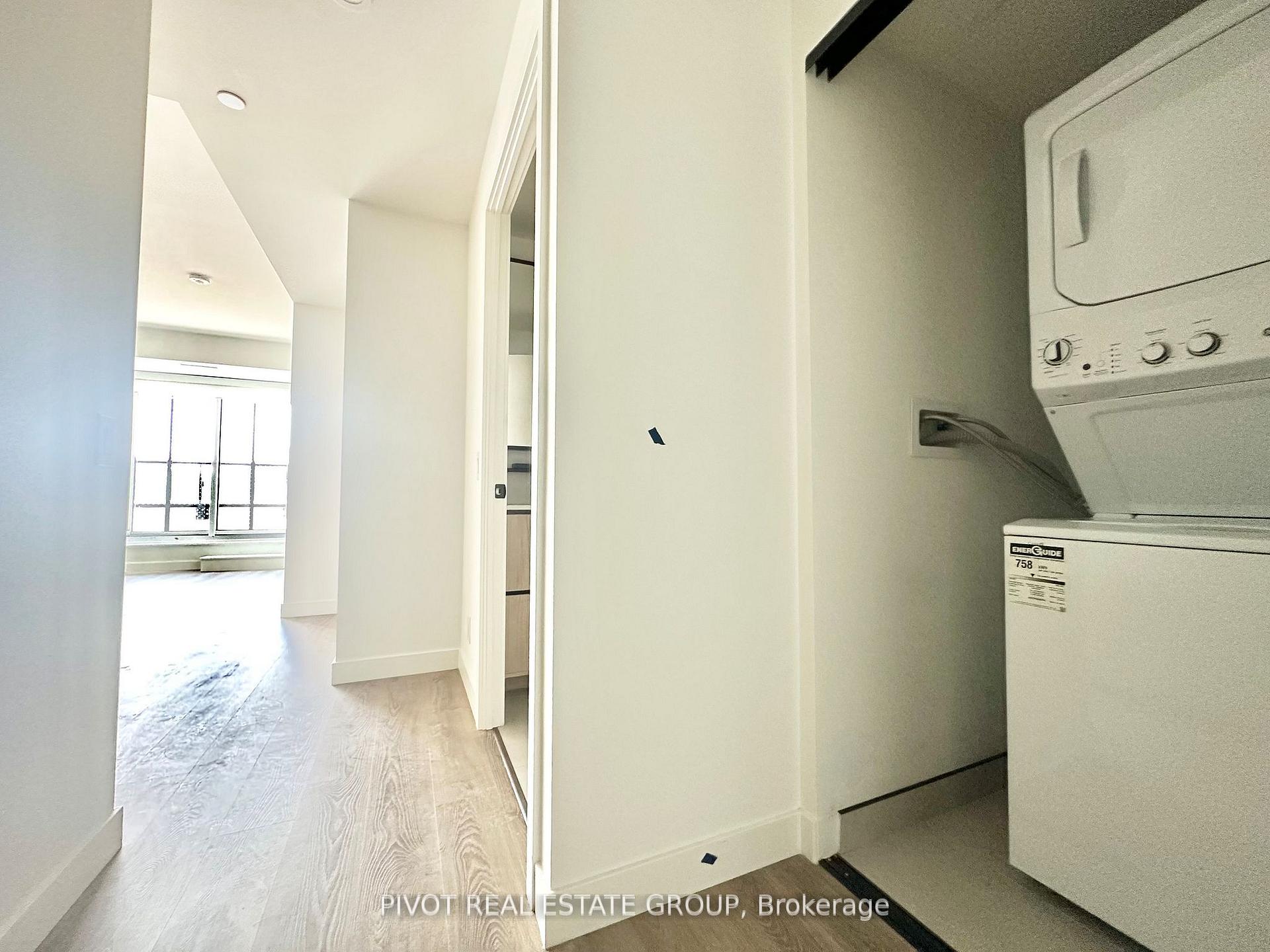 Photo 5 of Unit 525, 1050 Eastern Avenue, Toronto, The Beaches — HOMEH