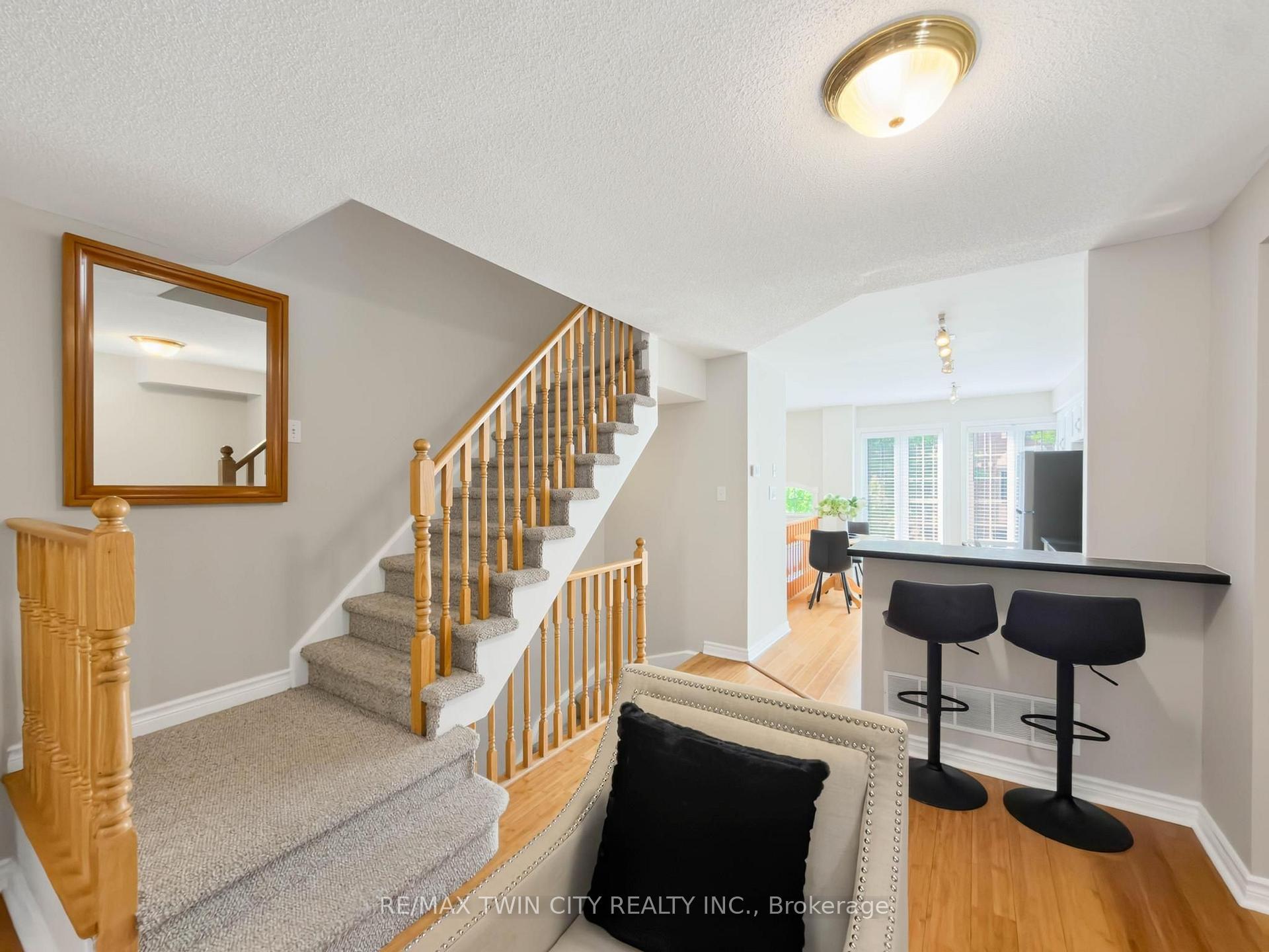 Photo 16 of Unit 105, 3480 Upper Middle Road, Burlington, Palmer — HOMEH