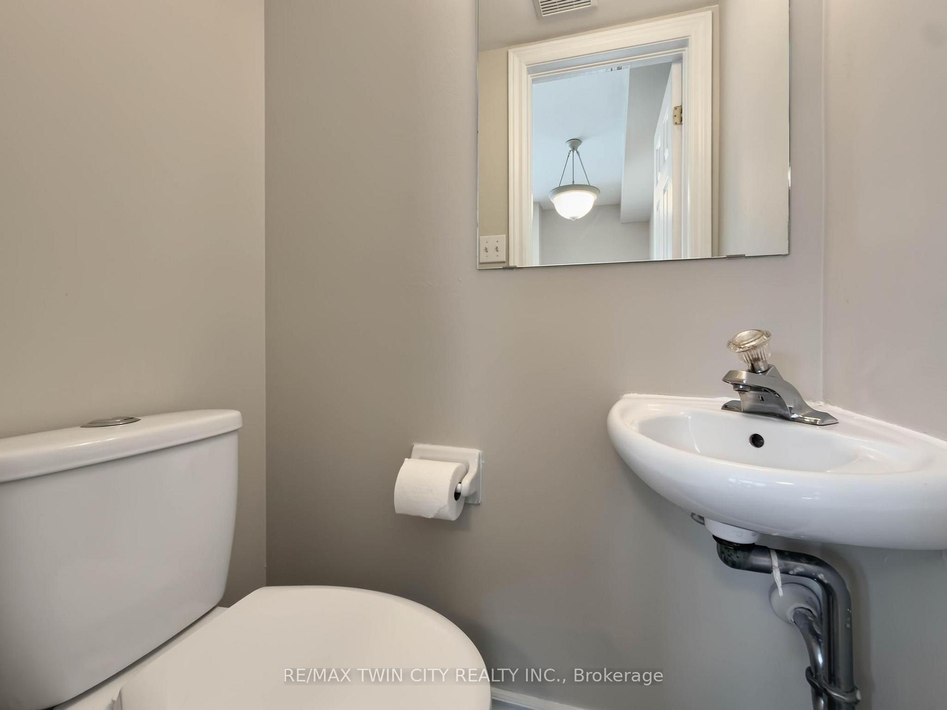 Photo 18 of Unit 105, 3480 Upper Middle Road, Burlington, Palmer — HOMEH