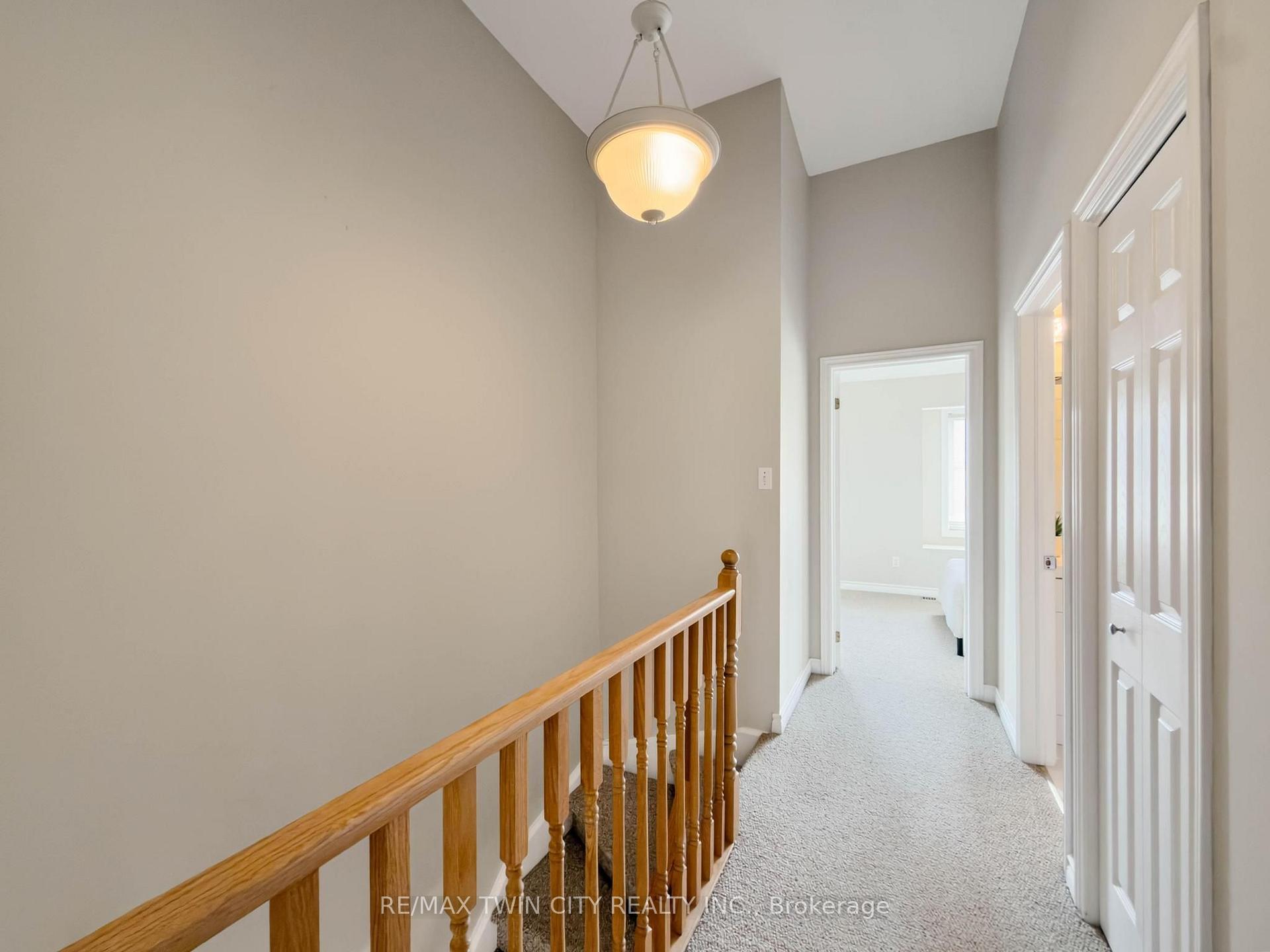 Photo 19 of Unit 105, 3480 Upper Middle Road, Burlington, Palmer — HOMEH