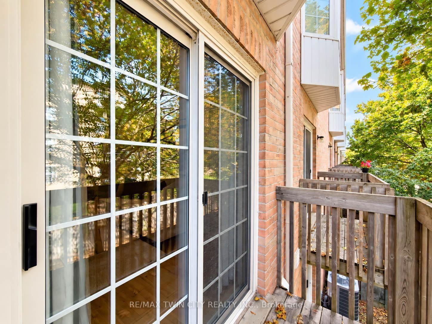Photo 33 of Unit 105, 3480 Upper Middle Road, Burlington, Palmer — HOMEH