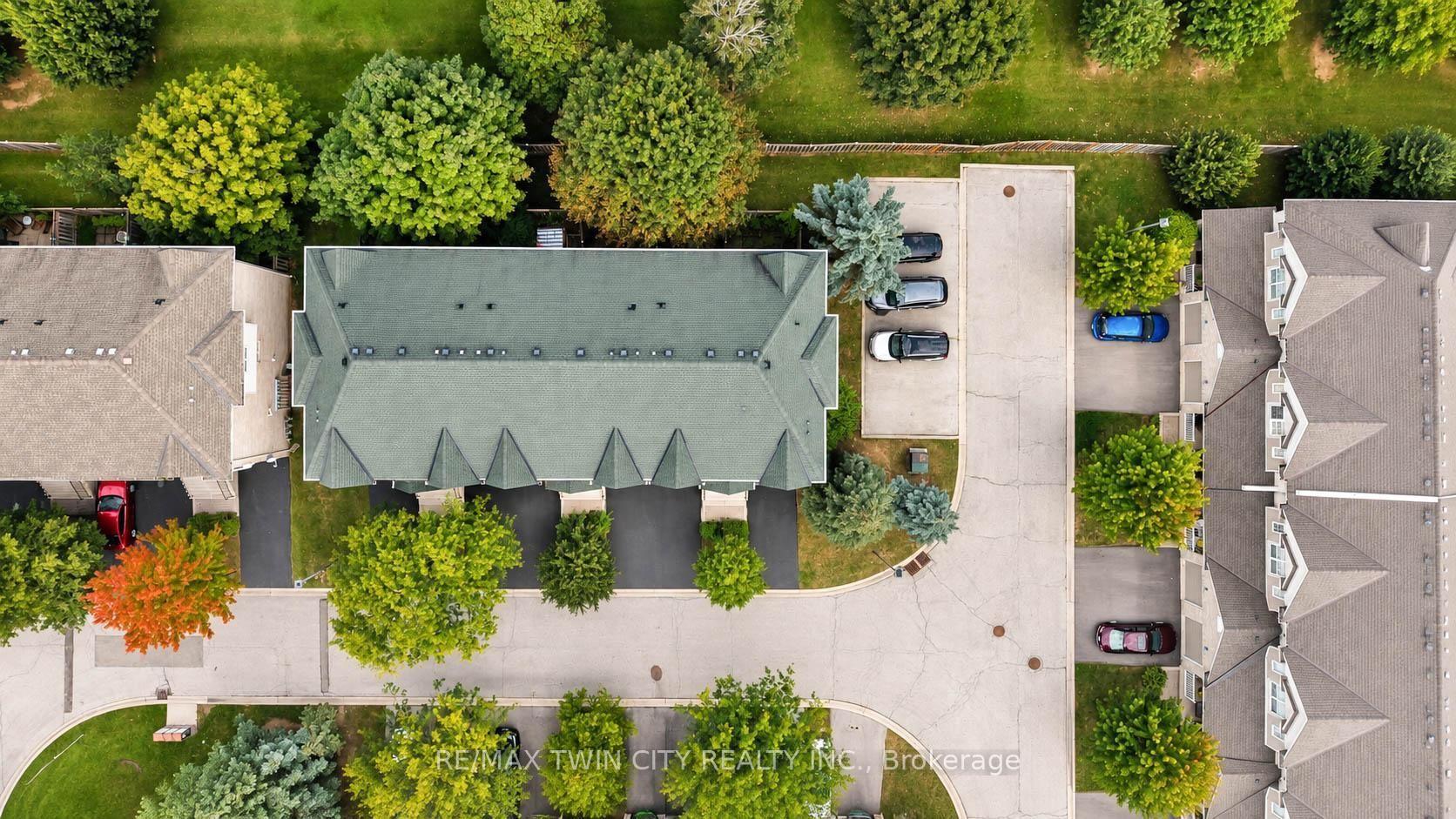 Photo 42 of Unit 105, 3480 Upper Middle Road, Burlington, Palmer — HOMEH