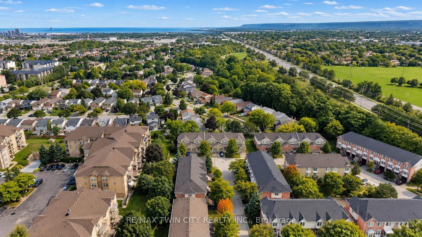 Photo 45 of Unit 105, 3480 Upper Middle Road, Burlington, Palmer — HOMEH