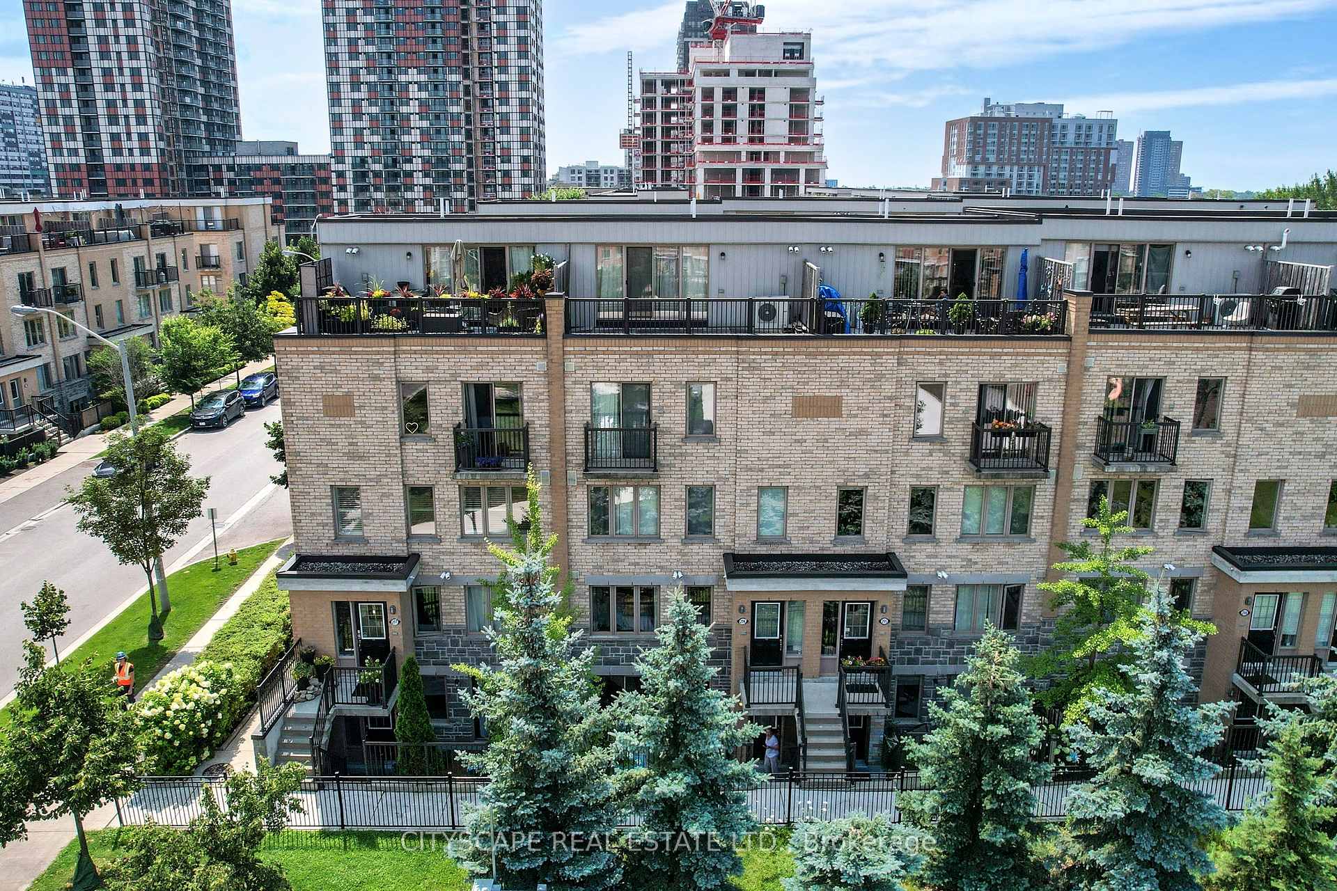 Photo 1 of Unit 116, 9 Foundry Avenue, Toronto, Dovercourt-Wallace Emerson-Junction — HOMEH