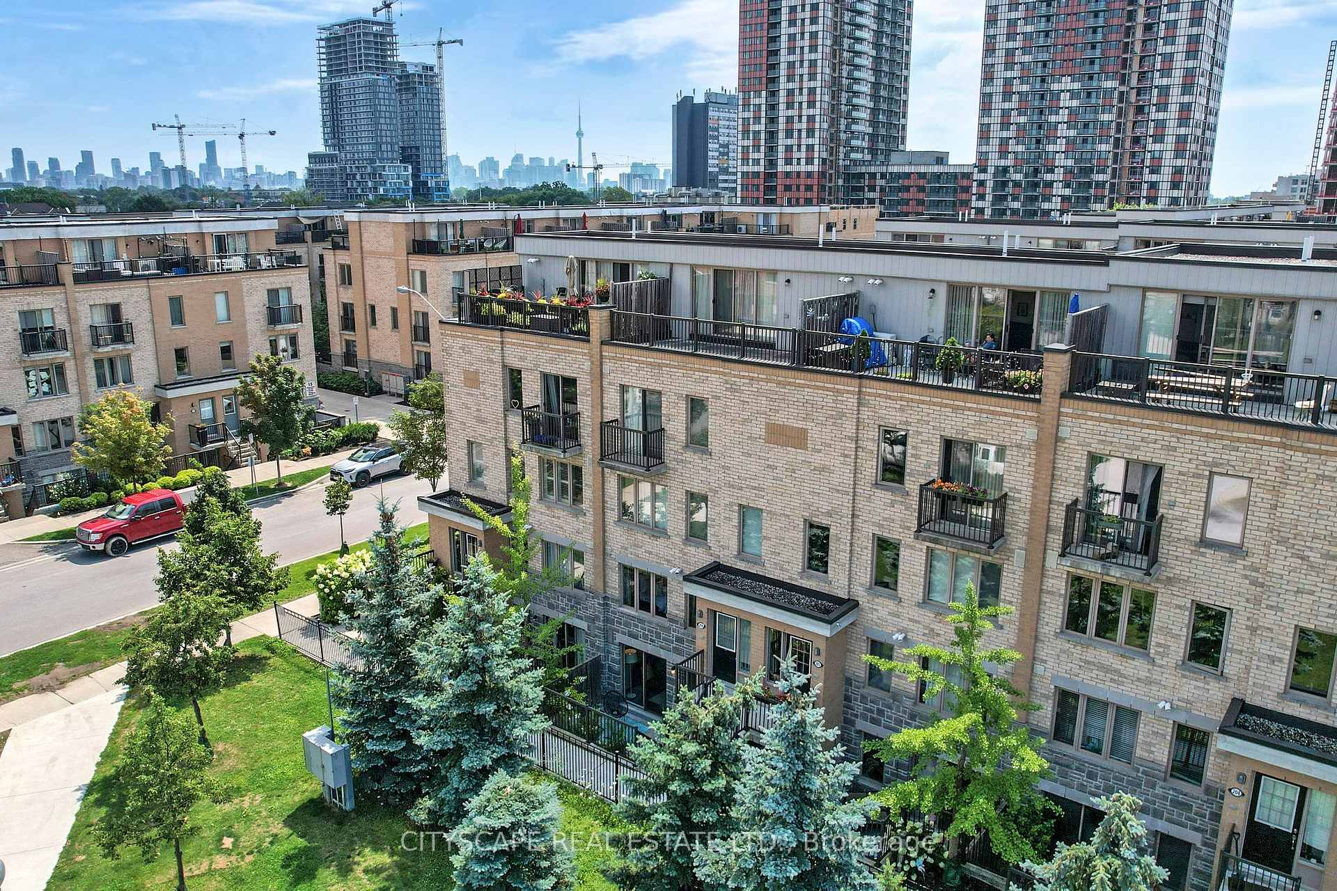 Photo 2 of Unit 116, 9 Foundry Avenue, Toronto, Dovercourt-Wallace Emerson-Junction — HOMEH