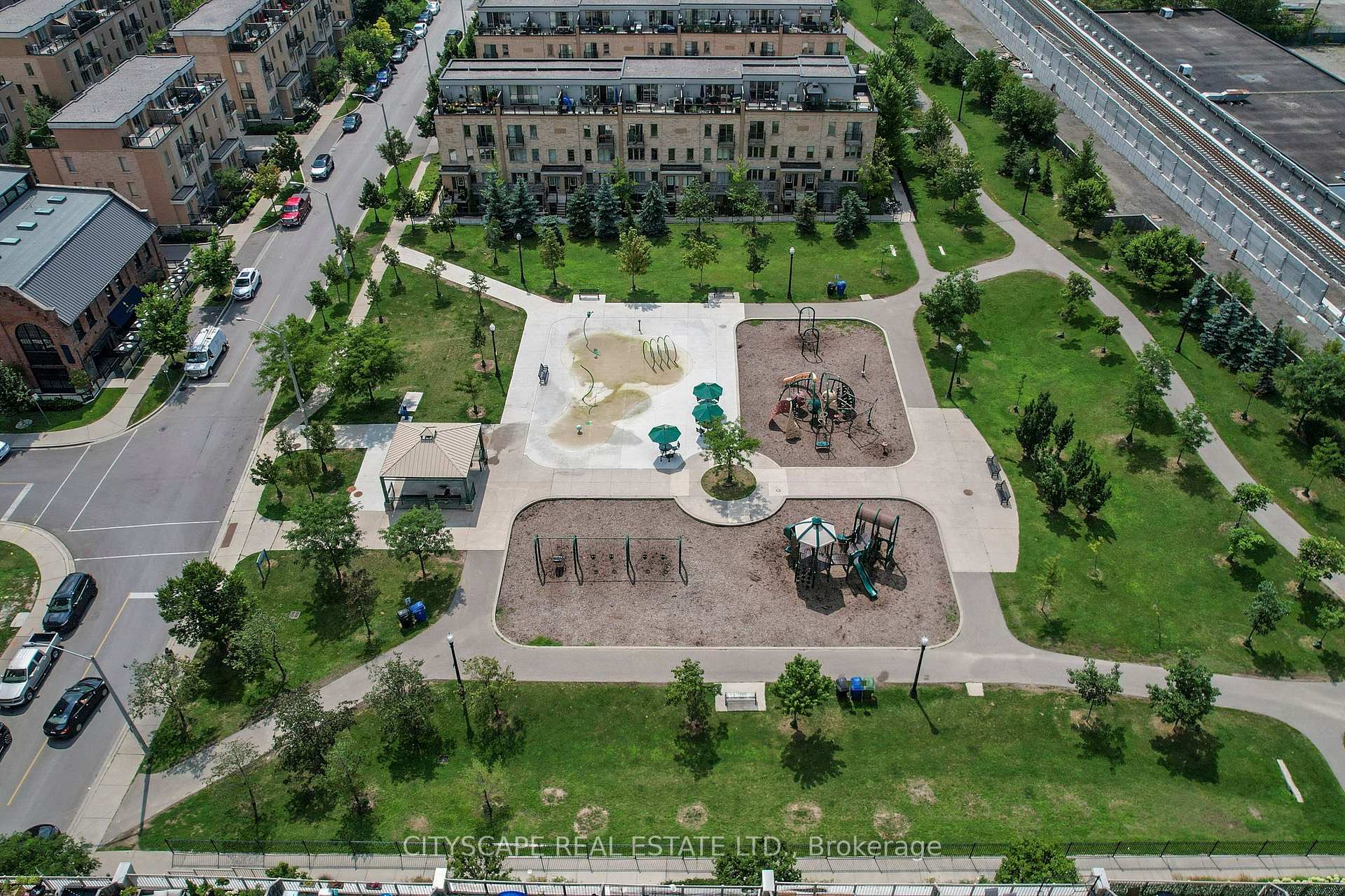 Photo 10 of Unit 116, 9 Foundry Avenue, Toronto, Dovercourt-Wallace Emerson-Junction — HOMEH