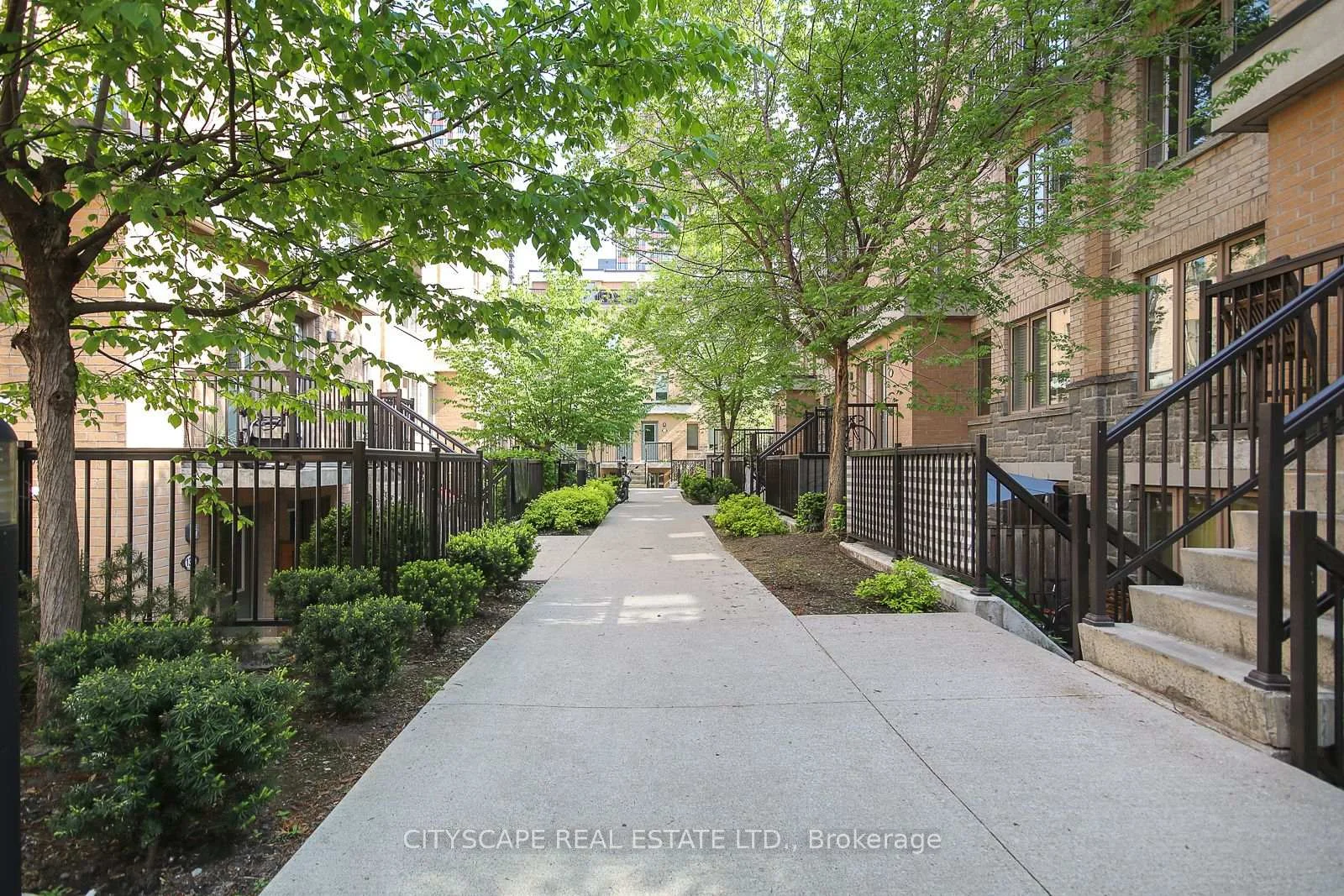 Photo 13 of Unit 116, 9 Foundry Avenue, Toronto, Dovercourt-Wallace Emerson-Junction — HOMEH