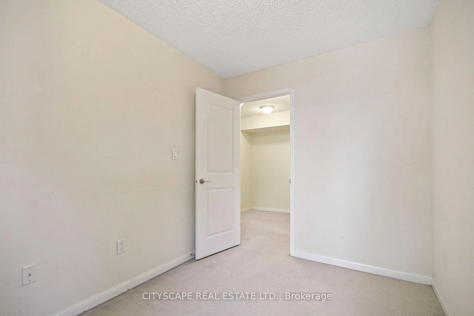 Photo 23 of Unit 116, 9 Foundry Avenue, Toronto, Dovercourt-Wallace Emerson-Junction — HOMEH