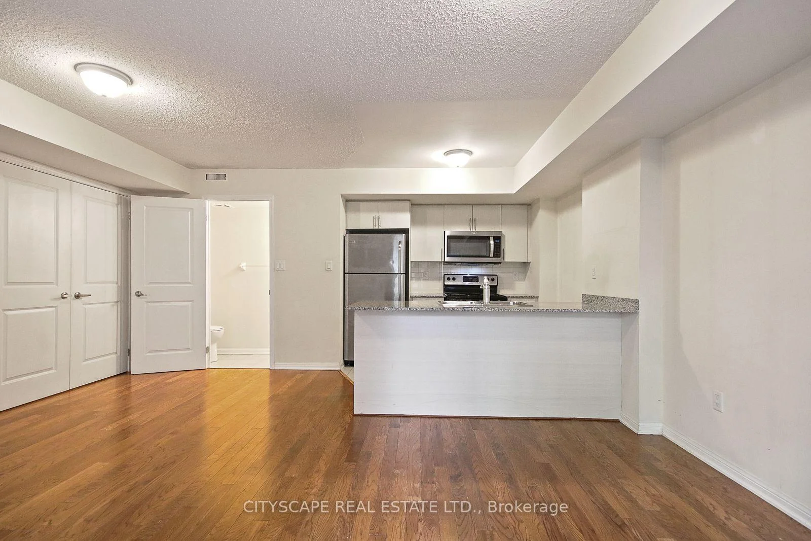 Photo 30 of Unit 116, 9 Foundry Avenue, Toronto, Dovercourt-Wallace Emerson-Junction — HOMEH